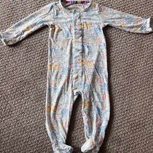Magnetic Me Footed One-Piece Pajamas - Light Multicolor floral and animals